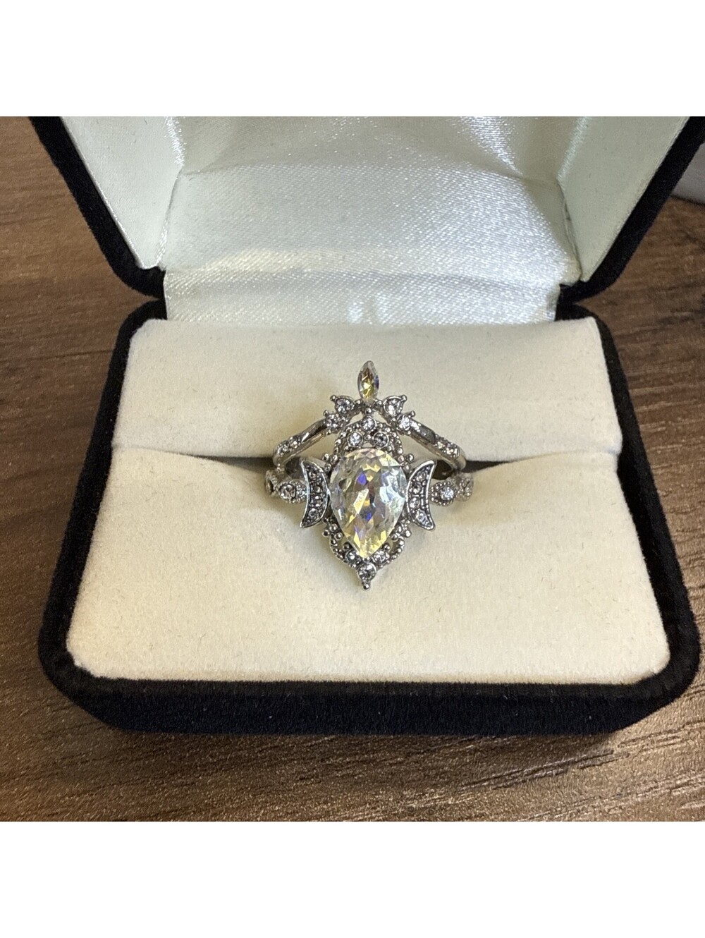 Moon Goddess Ring Size 9 Silver Tone